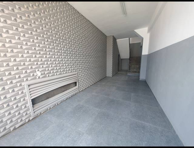 2,289M² WAREHOUSE FOR SALE IN OPHIRTON